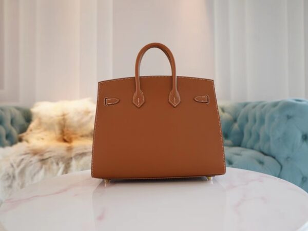 Saudi Arabia Riyadh Hermes Birkin Sellier 25CM 37 Gold Epsom Gold Hardware