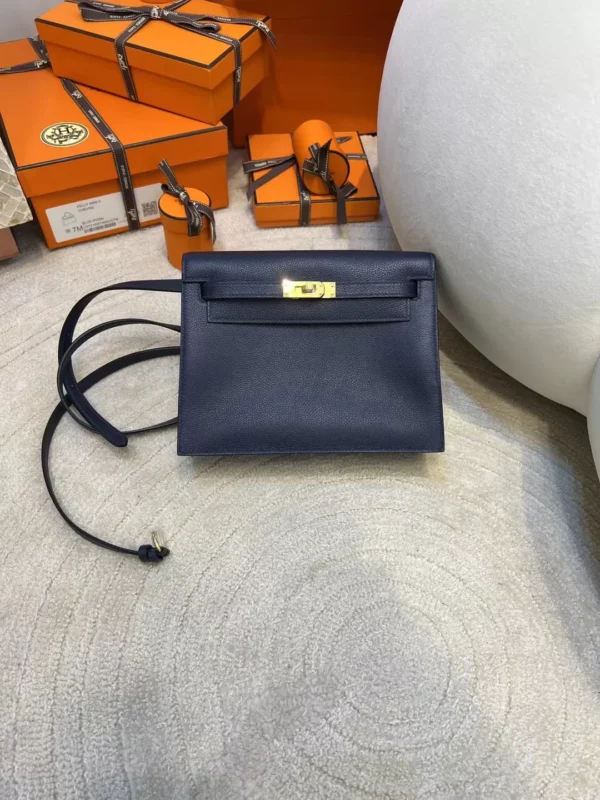Hermes Evercolor Leather Kelly Danse 22CM 2Z Blue Nuit Gold Hardware