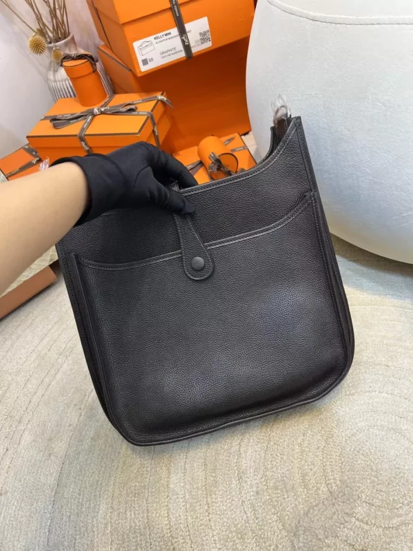 Hermes Boutique Barenia Leather Evelyne 29CM 46 Ebene Silver Hardware