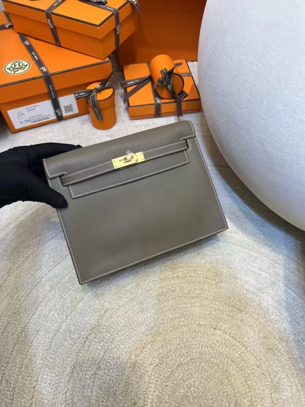 USA Washington Hermes 18 Etoupe Swift Kelly Danse 22 Gold Hardware
