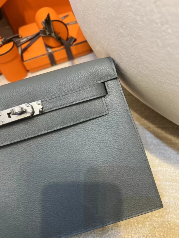 Hermes Kelly Danse 22CM 63 Vert Amande Evercolor Leather Silver Hardware
