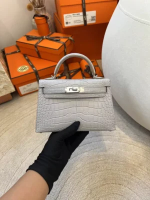 Handmade Hermes Mini Kelly 19CM Matte Alligator 80 Gris Pearl Silver Hardware
