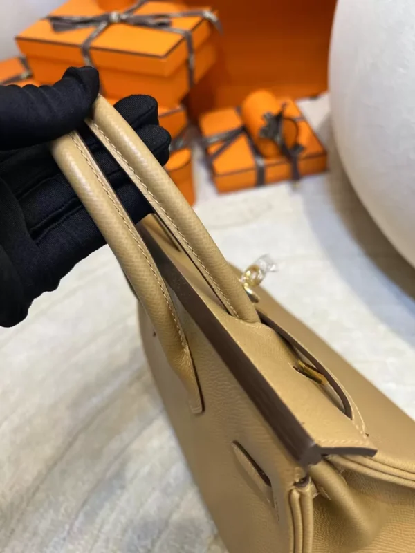 Canada Toronto Hermes Birkin 25CM 0M Chai Epsom Gold Hardware