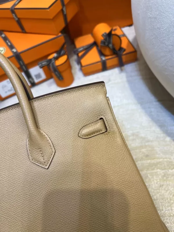 Canada Toronto Hermes Birkin 25CM 0M Chai Epsom Gold Hardware