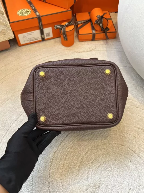 Singapore Kuala Lumpur Hermes TC Leather Picotin 18CM 0G Rouge Sellier Gold Hardware