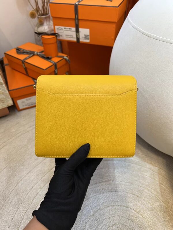 Hermes Shop 9D Amber Evercolor Leather Roulis Mini 18cm Gold Hardware