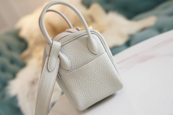 Hermes CK80 Gris Pearl Clemence Leather Mini Lindy 19CM Gold Hardware
