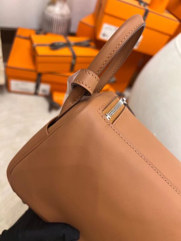 Hermes Shop Mini Lindy 19CM 37 Gold Swift Leather Silver Hardware