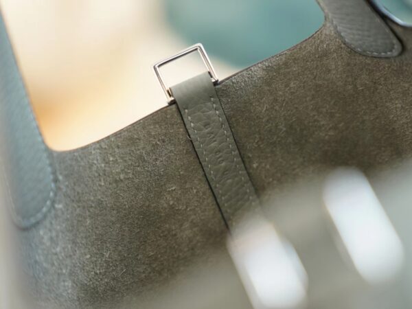 New Hermes Picotin Bag 18CM Clemence 4Z Gris Mouette Silver Hardware