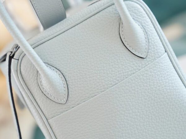Hand Stitch Hermes 08 Blue Pale Clemence Leather Lindy Bag26CM Silver Hardware
