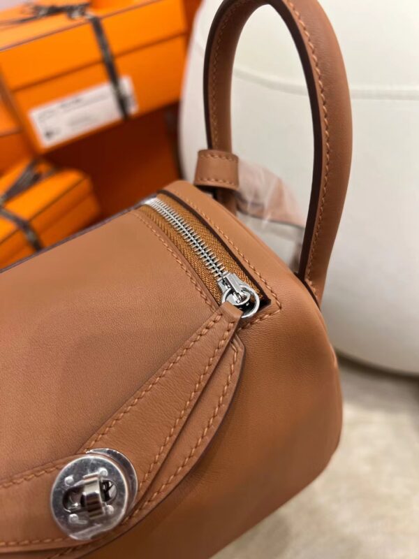 Hermes Shop Mini Lindy 19CM 37 Gold Swift Leather Silver Hardware