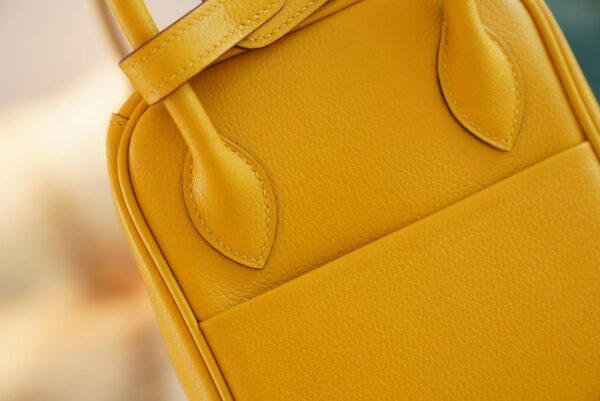 Wholesale Hermes Lindy 26CM 9D Amber Evercolor Leather Shoulder Bag Silver Hardware
