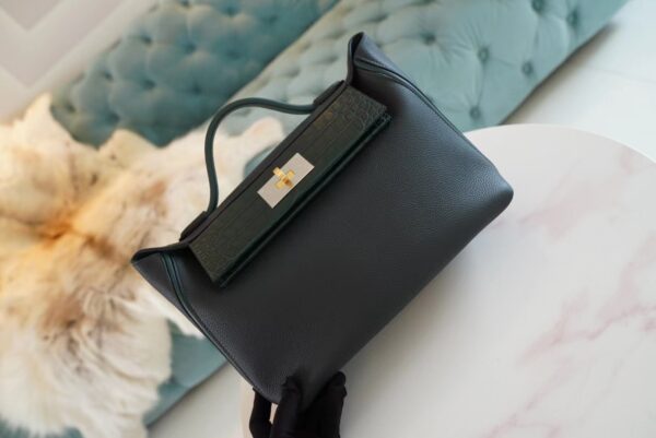Hermes Kelly 24/24 Touch 29CM Taurillon Maurice/ Matte Crocodile 6O Vert Cypres Gold Hardware