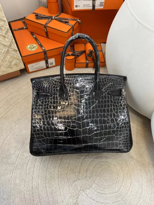 Hermes Boutique 89 Noir Birkin 30CM Shiny Porosus Crocodile Silver Hardware