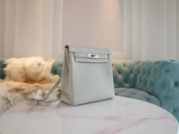 Hong Kong Hermes Kelly Ado 22cm Clemence 80 Gris Pearl Silver Hardware