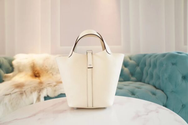 Hermes Handmade Boutique I2 Nata Clemence Leather Picotin18CM Tote Bag