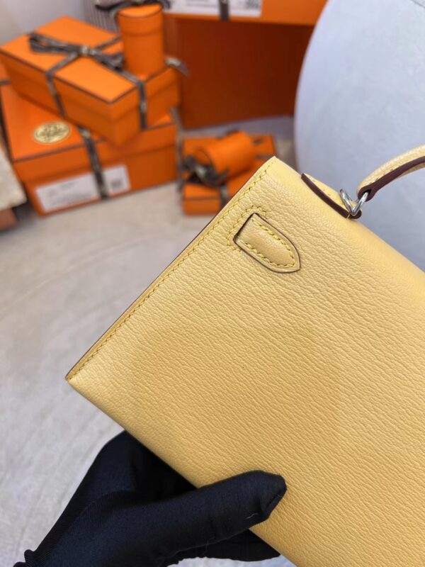 Hong Kong Hermes Mini Kelly 19CM Chevre Leather 1S Foin Silver Hardware