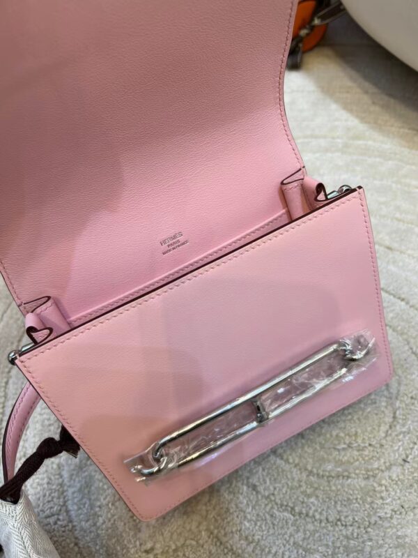 Saudi Arabia Riyadh Hermes Roulis 18cm Swift 3Q Rose Sakura Silver Hardware