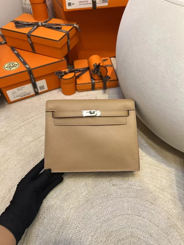 UK London Hermes 0M Chai Kelly Danse 22CM Evercolor Silver Hardware
