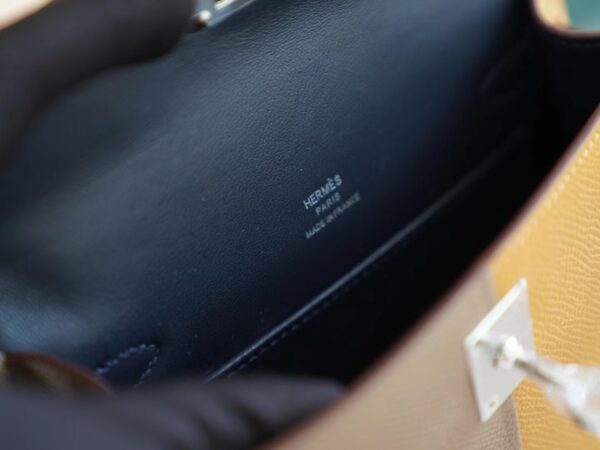 Hermes Mini Kelly19CM Sesame/Gris Etoupe/Dark Blue inner Epsom Leather