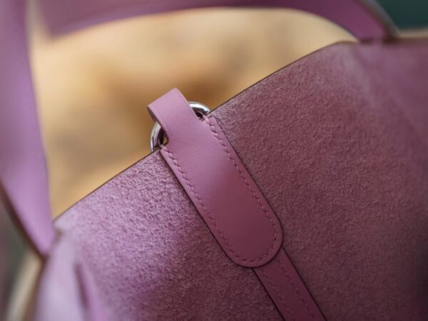 Hand Stitching Hermes Clemence In The Loop Pouch X9 Mauve Sylvestre Silver Hardware
