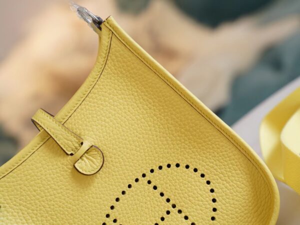 New Arrival Hermes 0Y Lemoncello Clemence Leather Evelyne Mini 16CM
