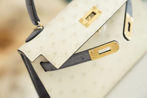 New Hermes Mini Kelly19CM 8L Beton/M8 Gris Asphalt KK Ostrich Skin Gold Hardware