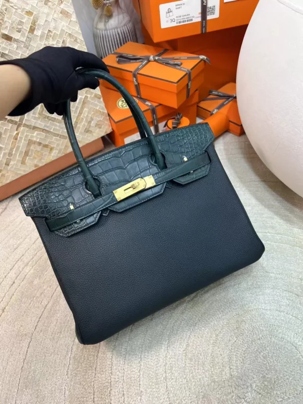 Hermes Birkin Touch 30CM 6O Vert Cypres Matte Alligator Crocodile / Togo Gold Hardware