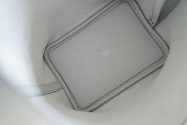 Stock GPCMode Hermes Picotin Bag18CM 08 Blue Pale Clemence Leather