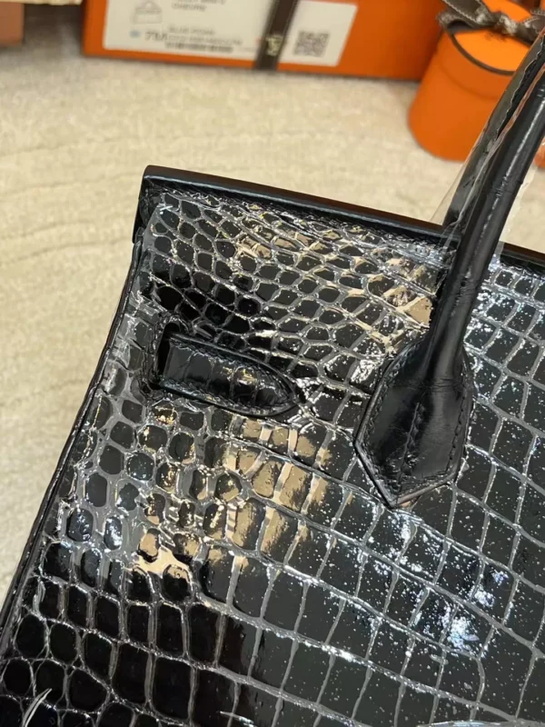 Hermes Boutique 89 Noir Birkin 30CM Shiny Porosus Crocodile Silver Hardware