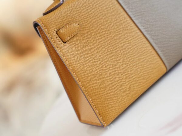 Hermes Mini Kelly19CM Sesame/Gris Etoupe/Dark Blue inner Epsom Leather