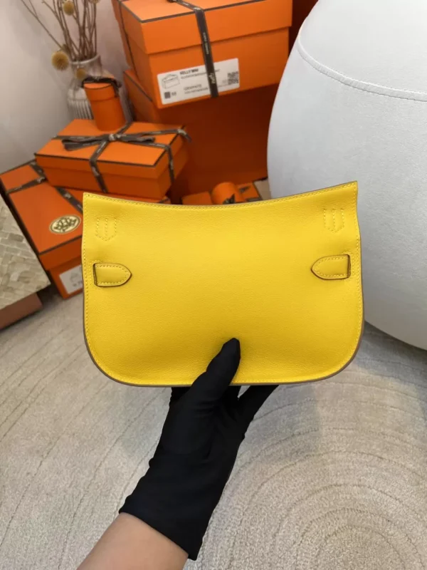 Hong Kong Hermes Jypsiere Mini 23CM Swift 9O Jaune De Naples Silver Hardware
