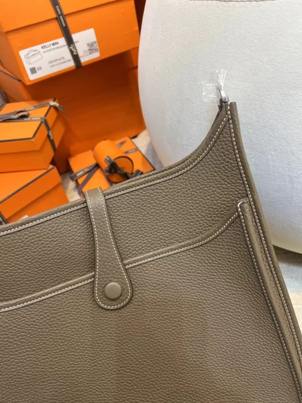 Handmade Hermes Evelyne 29CM 18 Etoupe Clemence Leather Silver Hardware