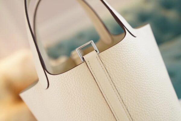 Hermes Handmade Boutique I2 Nata Clemence Leather Picotin18CM Tote Bag