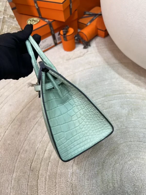 Full Handmade Hermes Birkin Sellier 20 Matte Alligator 6U Vert D’eau Gold Hardware