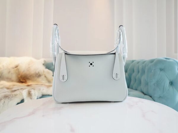 Hand Stitch Hermes 08 Blue Pale Clemence Leather Lindy Bag26CM Silver Hardware