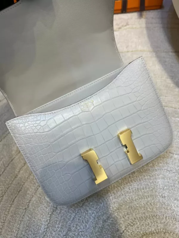 Hermes Constance 19CM 8L Beton Matte Alligator Crocodile Gold Hardware