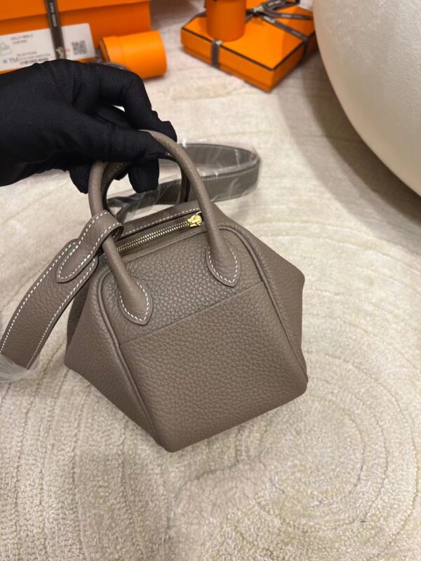 Taiwan Hermes Mini Lindy 19 TC Leather 18 Etoupe Gold Hardware