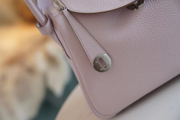 New Arrival Hermes Lindy 26CM 09 Mauve Pale Clemence Leather Silver Hardware