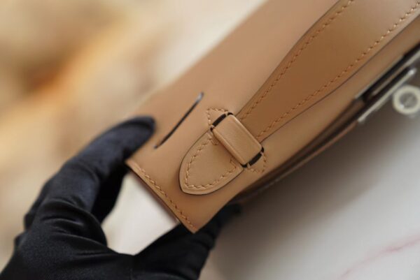 Full Handmade Hermes Kelly Pochette 22cm 0M Chai Swift Leather Silver Hardware