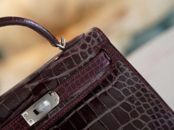 Hermes Mini Kelly 19CM HCP Shiny Alligator 57 Bordeaux Silver Hardware