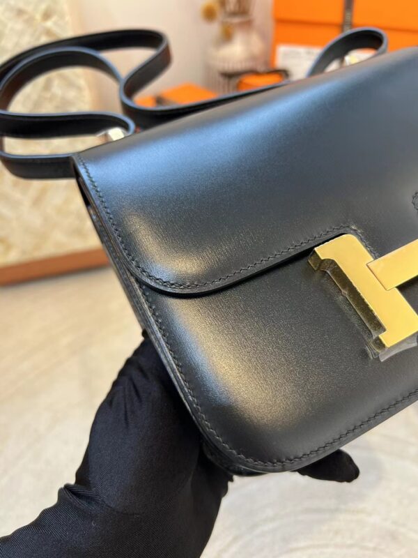 Hermes Constance 19CM 89 Noir Box Leather Gold Hardware