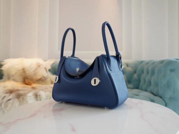 Hermes Shop Lindy 26CM Clemence S4 Deep Blue Silver Hardware