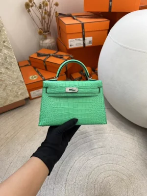 9e430e7dccdb089-jpg Hermes Boutique 0Z Vert Comic Matte Alligator Crocodile Mini Kelly 19CM Silver Hardware