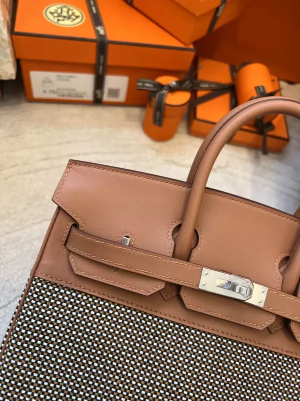 New Hermes Birkin 25CM 37 Gold Swift Leather/ Toile Canvas Gold Hardware