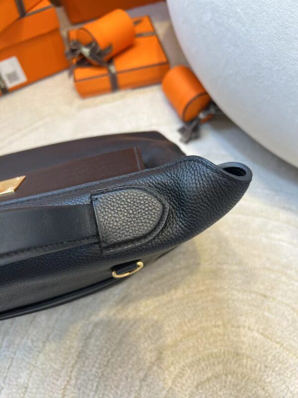 Canada Ottawa Hermes Kelly 2424 29CM Togo 89 Noir Gold Hardware