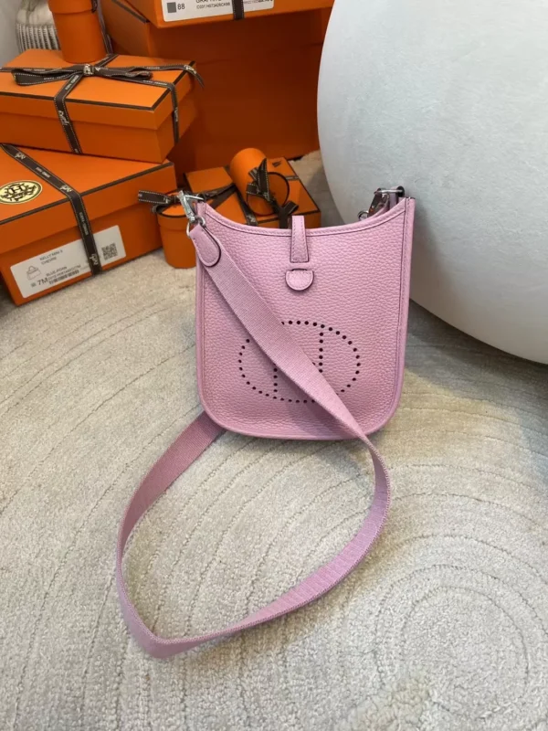 Canada Ottawa Hermes Mini Evelyne 16CM X9 Mauve Sylvestre Clemence Silver Hardware
