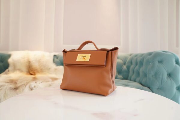 Hermes Boutique Mini Kelly 24/24 CK37 Gold Evercolor Leather Women’s Bag