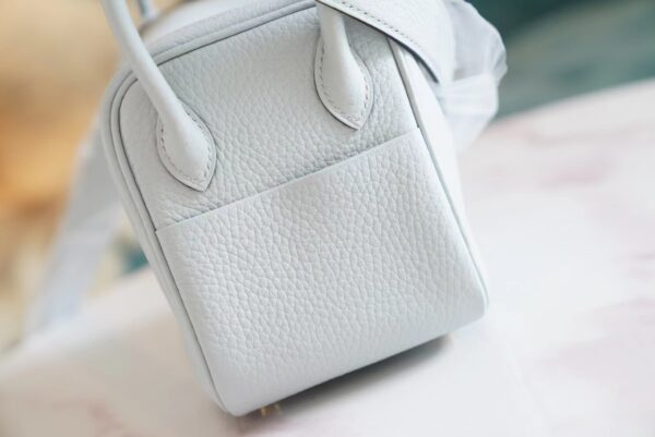 Hand Stitch Hermes Mini Lindy19CM 08 Blue Brume Clemence Leather Gold Hardware