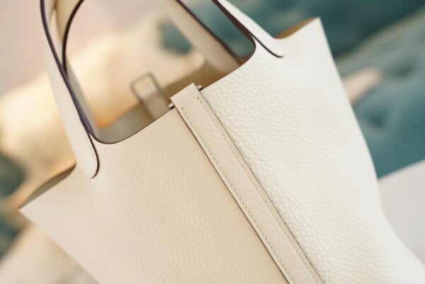 Hermes Handmade Boutique I2 Nata Clemence Leather Picotin18CM Tote Bag